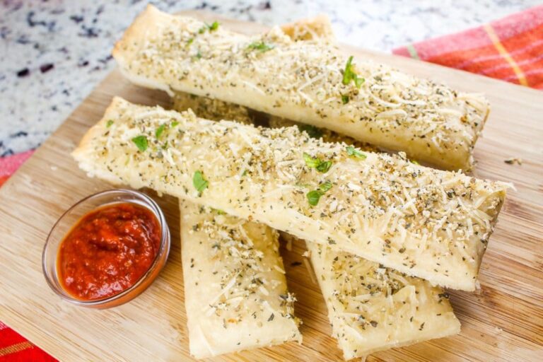 Pizza Hut Breadsticks: Irresistible Sides for Your Pie