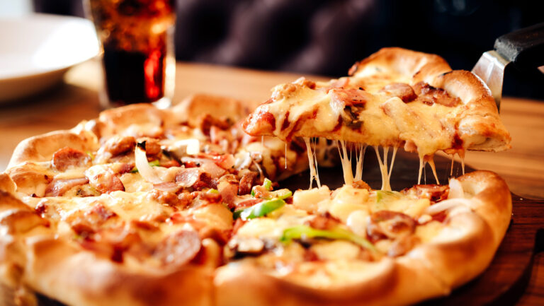 What a Lotta Pizza: Big Flavor, Big Satisfaction